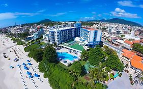 Ingleses Praia Hotel